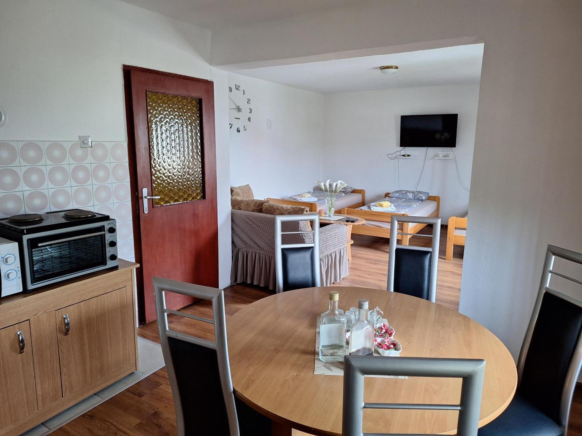Ferienwohnung Aki Drvar Exterior foto